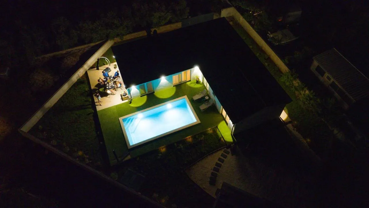 Villa Corona Cordis Banjole